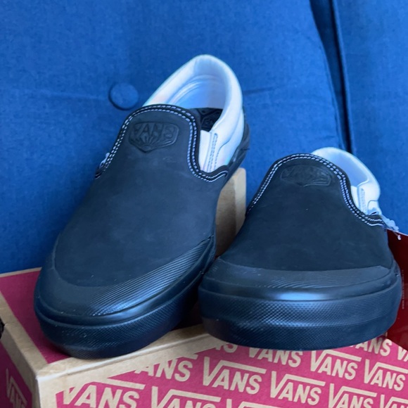 Vans WMNS BMX Slip-On Dak Black/White Sneakers - Picture 8 of 16